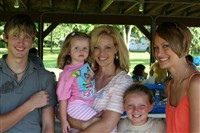 Ruth Ann With All Her Kids 1